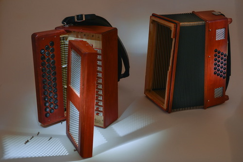 Accordéon démonté